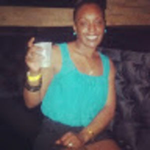 Meet your Posher, Tia